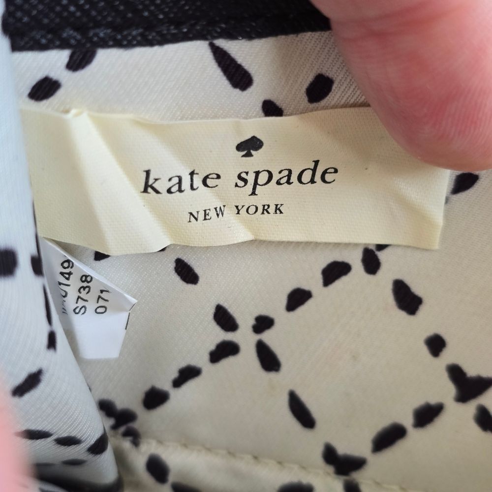 Kate Spade Wallet Zip Around Purse - Picture 4 of 10
